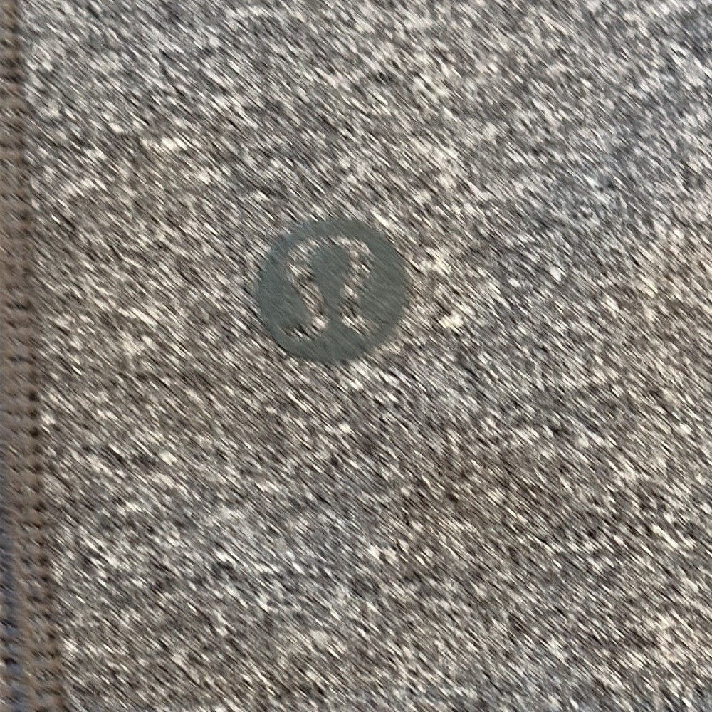 Lululemon jacket - Picture 3 of 4
